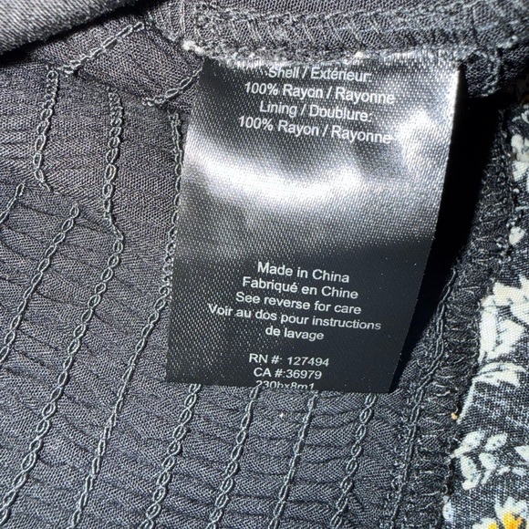 NWT Heartloom Svea Floral Cutout Top - Picture 10 of 10